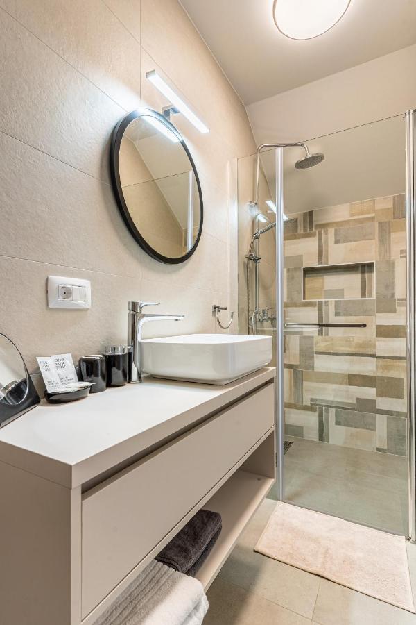 New 4 Star Apartment M&A In Town Cres Eksteriør bilde